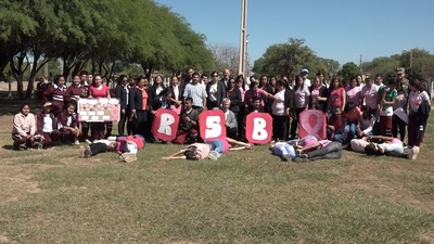 Boquerón se suma a campaña contra el cáncer de mama