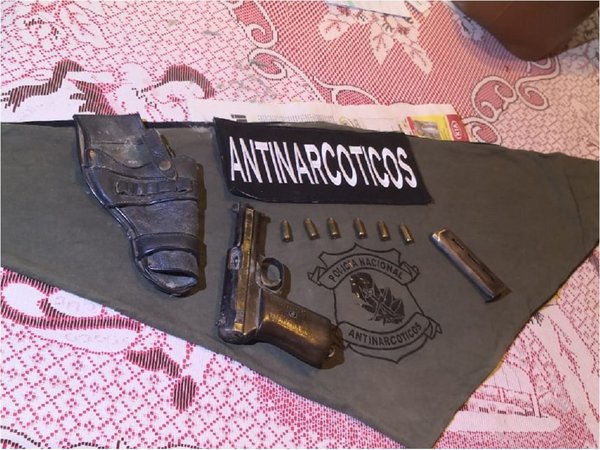 Crimen de policía: Allanan dos viviendas e incautan evidencias