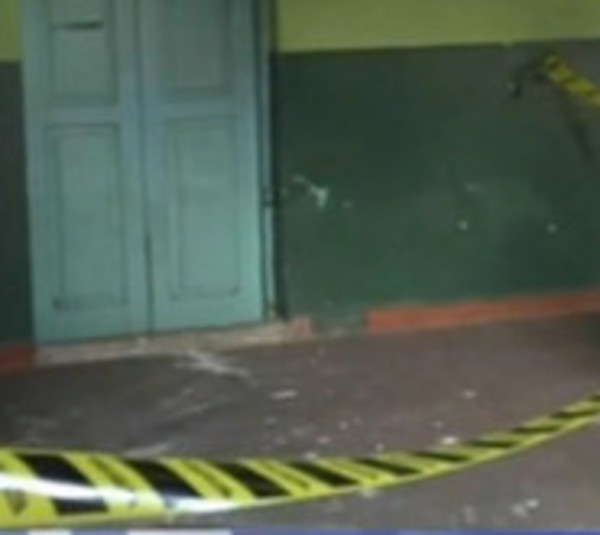 Escuela de San Lorenzo en total desamparo - Paraguay.com