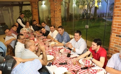 HOY / Elecciones Juveniles de la ANR: Honor Colorado presenta en sociedad a su candidato