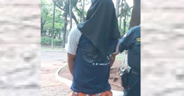 Amenazó a su mamá con un feroz machete