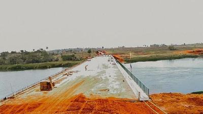 Puente Minga Guazú- Hernandarias con casi 80% de ejecución