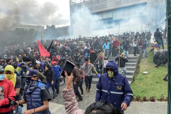 Quito se prepara para gran movilización tras abrir diálogo con indígenas | .::Agencia IP::.
