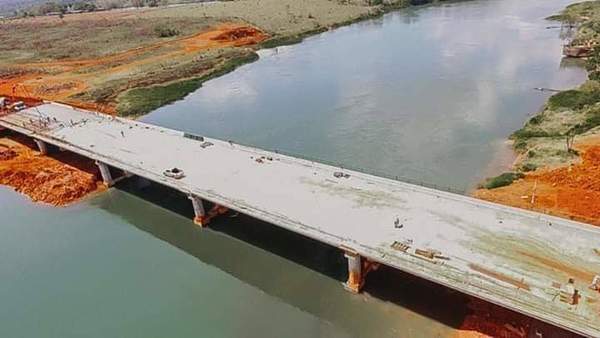Puente que unirá Minga Guazú y Hernandarias será inaugurado en noviembre