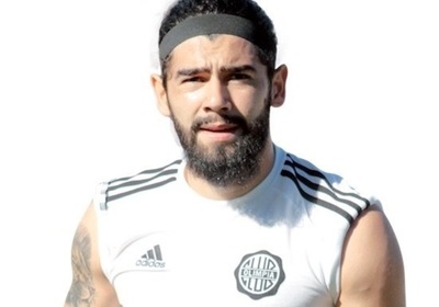 Rodrigo Burgos es requerido por la justicia