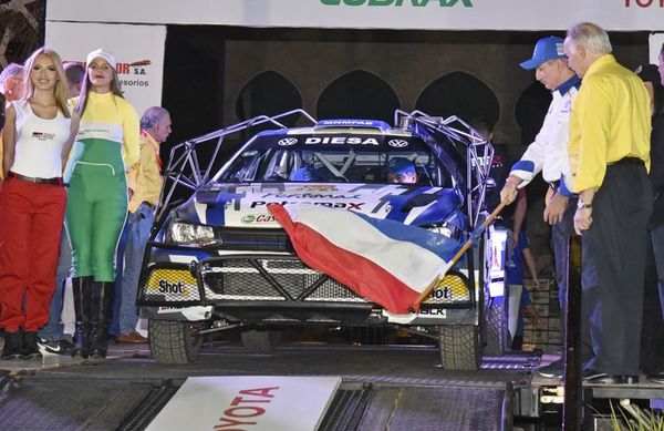 Partida a la pasión del Transchaco Rally - Deportes - ABC Color