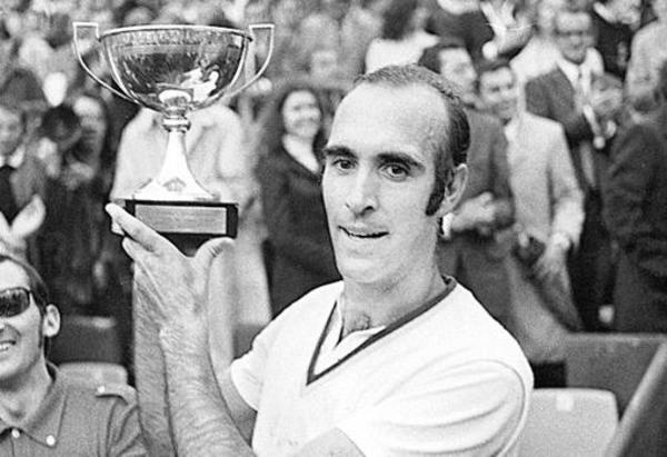 Muere el tenista español Andrés Gimeno a los 82 años - .::RADIO NACIONAL::.