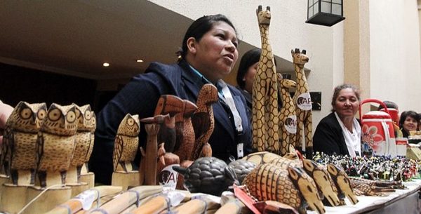 Habilitan período de postulación para proyectos de inversión y desarrollo en artesanía paraguaya - .::RADIO NACIONAL::.