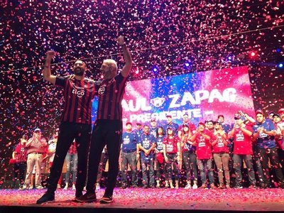 'Raúl Zapag es presidente ilegítimo'