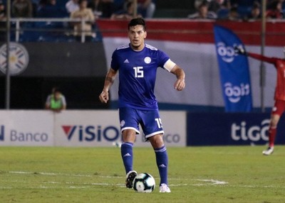 Palmeiras rechaza ofertas millonarias por Gustavo Gómez
