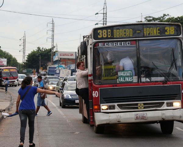No habrá paro de transporte, anunció el viceministro