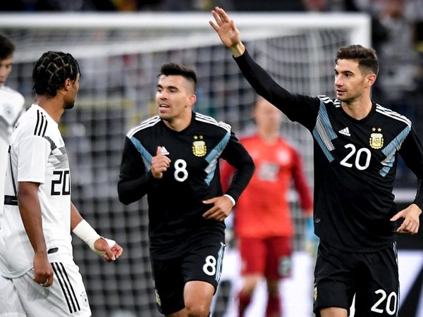 Argentina remonta y logra empate ante Alemania