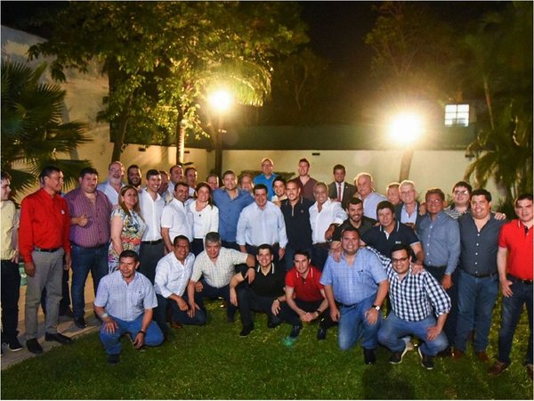 Horacio Cartes digitó candidato y eligió al dueño de Checho’s