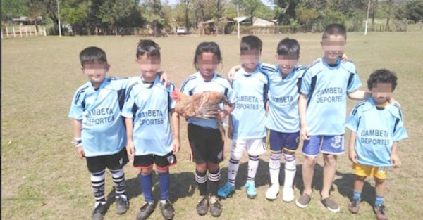 Arman torneo de fútbol y el premio ¡es un gallito!