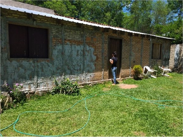 A martillazos, un hombre mata a su pareja y le corta el cuello, en Altos