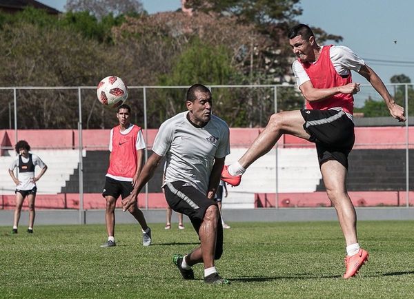 Libertad con Luqueño, un duelo muy especial