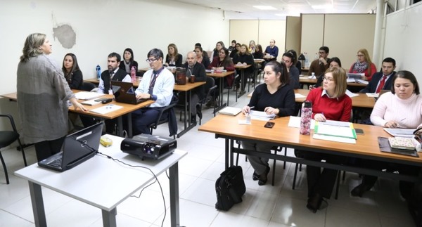 Hacienda está entre las instituciones mejor calificadas por la Contraloría