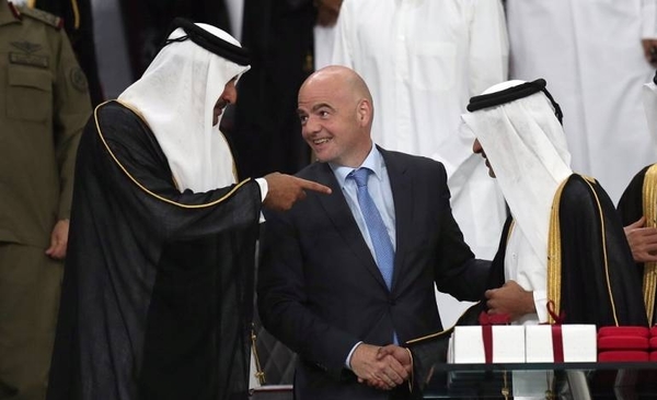 HOY / Infantino cree que jugar en otoño aumentará el espectáculo de Catar 2022