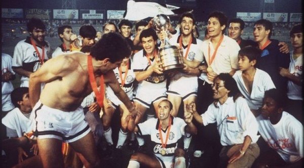 A casi 3 décadas de la 2ª Copa Libertadores de Olimpia