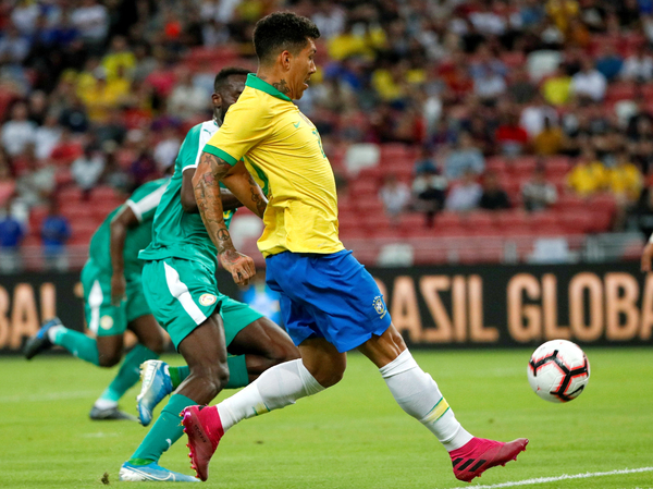 Brasil solo consigue igualar ante Senegal
