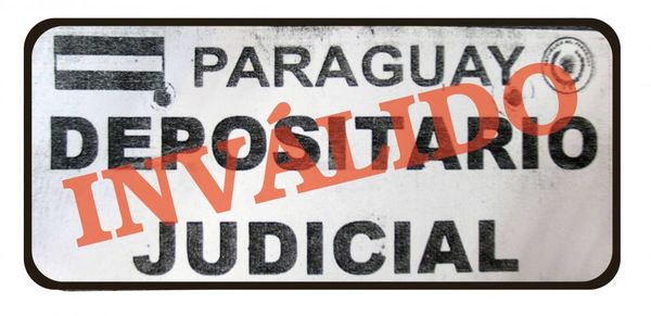 Uso ilegal de chapa con inscripción “Paraguay Depositario Judicial”