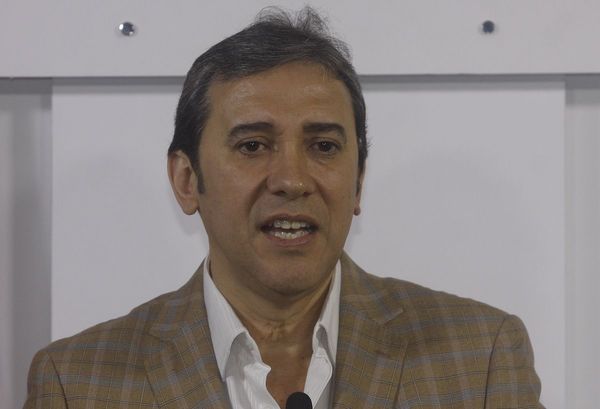 “El abogado me comunicó recién el martes que se les dio el refugio"