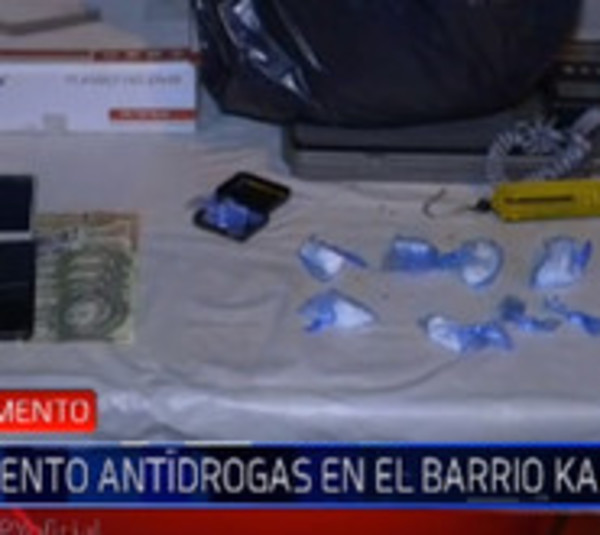 Caen presuntos microtraficantes en el barrio Kambala - Paraguay.com