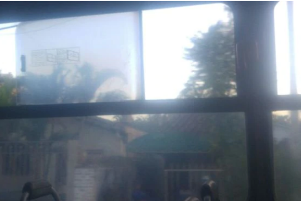 HOY / Le arrebató teléfono a pasajera, se le cayó el celular y fue atrapado por Grupo Lince