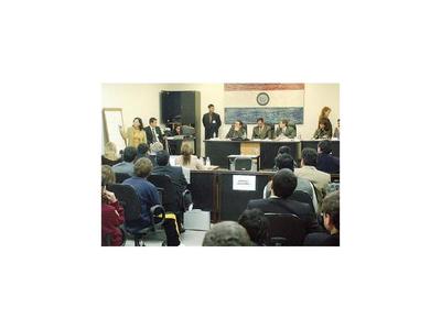 Fiscala general se lava las manos con el caso Arrom