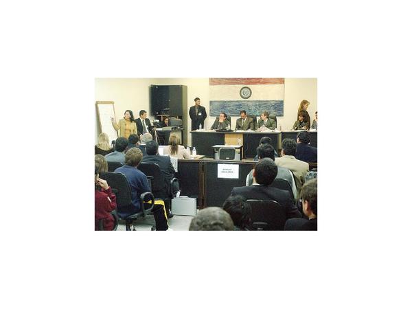 Fiscala general se lava las manos con el caso Arrom