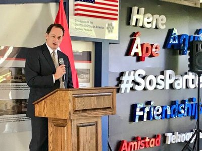 Embajador de EEUU se pronuncia sobre la corrupción en Paraguay