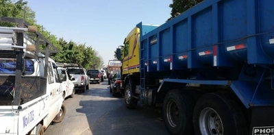 HOY / Mil indígenas cierran el Puente Remanso: circulación paralizada