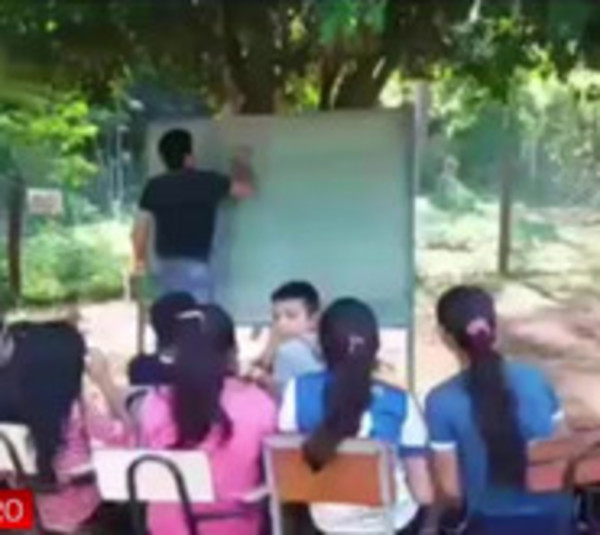 Escuelita mango guy: Nueve años dando clases bajo árboles - Paraguay.com