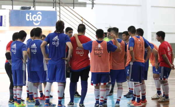 HOY / Cuenta las horas para el debut en la Copa América