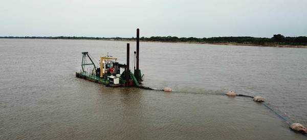 Realizan dragado del río Paraguay. Pretenden extraer 1.000.000 metros cúbicos de arena - ADN Paraguayo