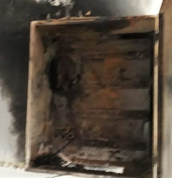 Incendio en uno de los pabellones la Facultad de Filosofía UNA