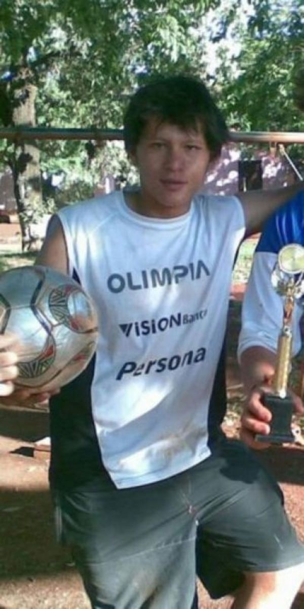Joven jugador paraguayo fallece en un incendio en España