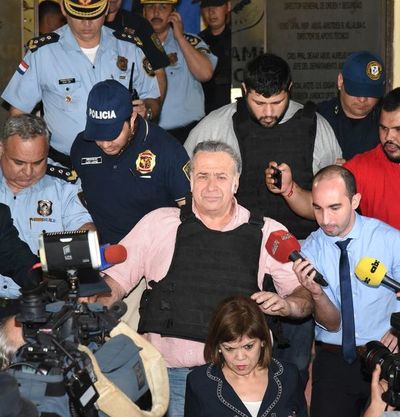González Daher, su hijo y Cárdenas podrán salir de sus casas para trabajar - Nacionales - ABC Color