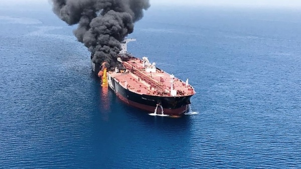 Atacaron un petrolero iraní y EE.UU. envió refuerzos a Arabia Saudita | .::Agencia IP::.