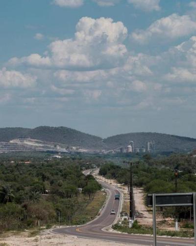 Gobierno inaugura asfaltado del tramo Vallemí-San Lázaro que beneficia a 250 mil pobladores
