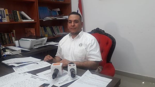 Defensoría: una funcionaria destituida y otra sumariada por planillerismo - Nacionales - ABC Color
