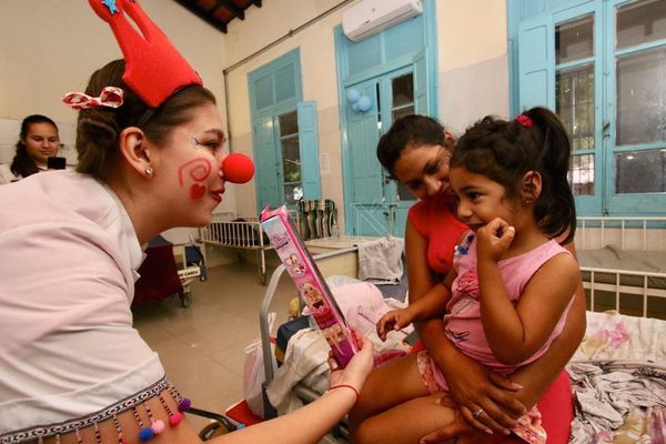 Doctores Payasonrisa realizarán taller “Humanización hospitalaria”