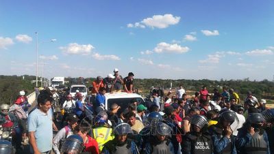 Fiscalía solicitó que Policía despeje el Puente Remanso