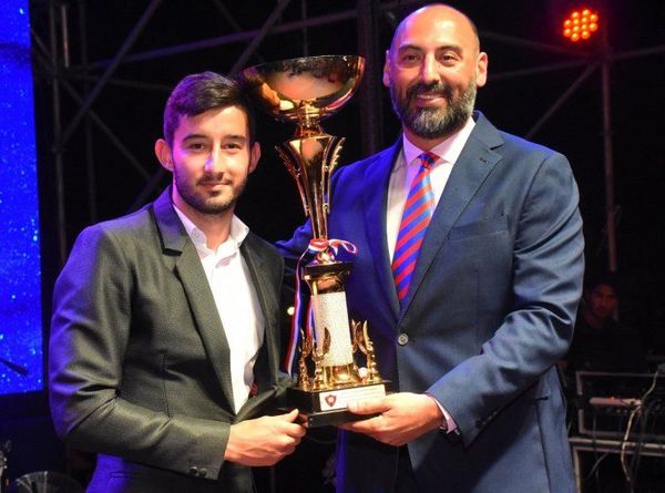 Matías Villasanti es el jugador del pueblo