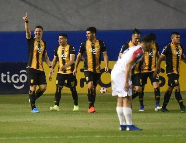Guaraní vence 2-0 a Nacional metiendo presión a la tabla