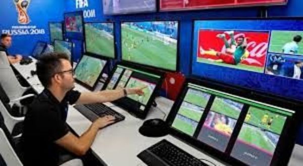 Futbol paraguayo se alista para el VAR