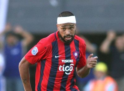 Álvaro Pereira podría formar parte de Sportivo Luqueño para las próximas fechas