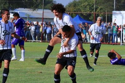 Libertad golea por 8-2 a San Antonio y espera a Tembetary