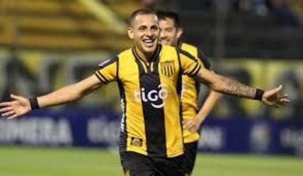 Olimpia presenta su primer refuerzo para la Copa