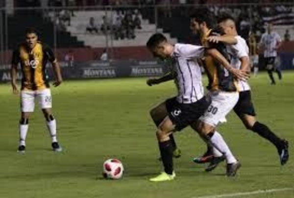 Libertad y Guaraní se frenan a 9 puntos de Olimpia